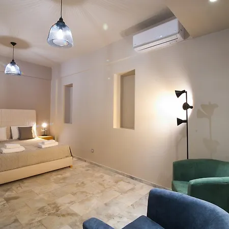 Minoos Otel 3*